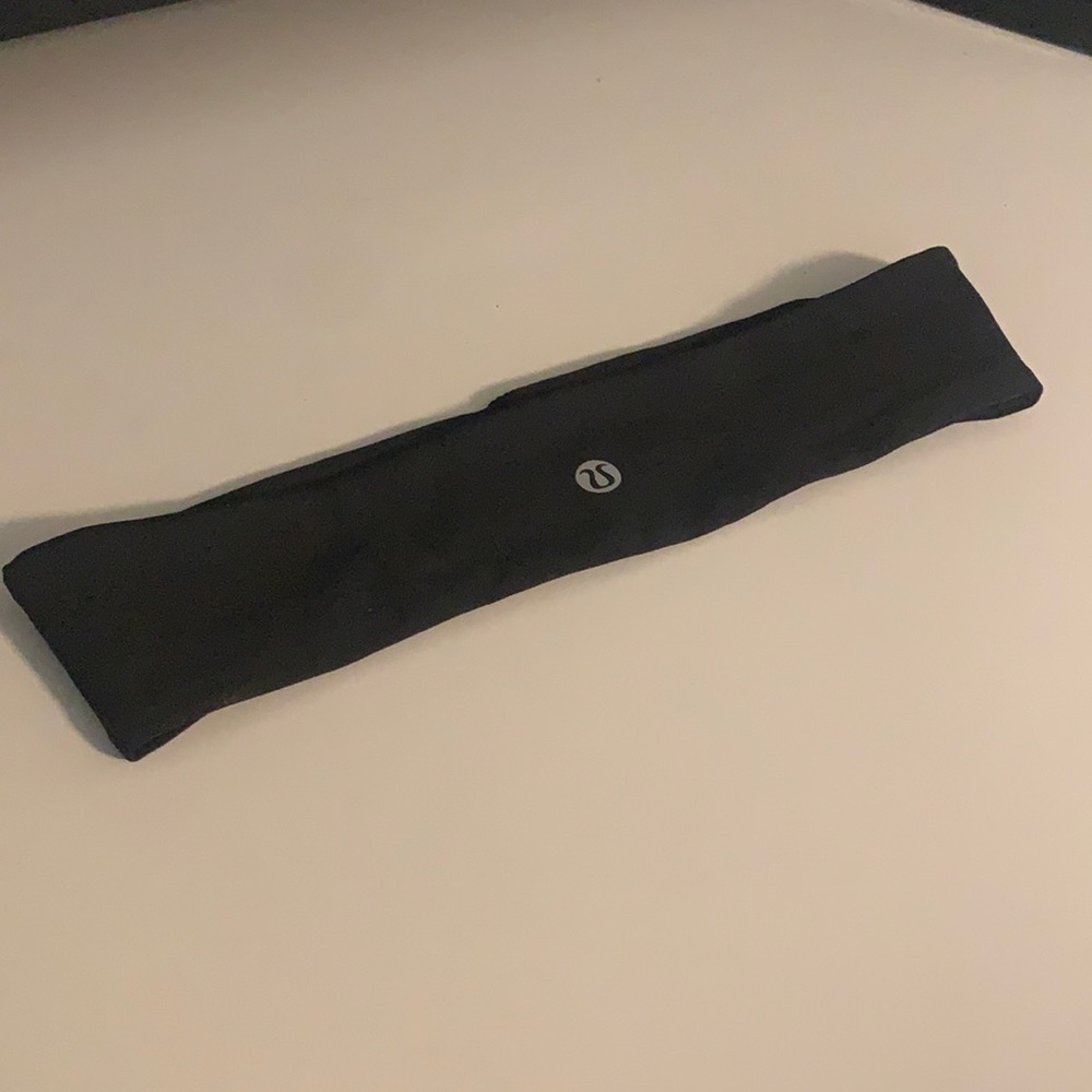 Lululemon Black Headband